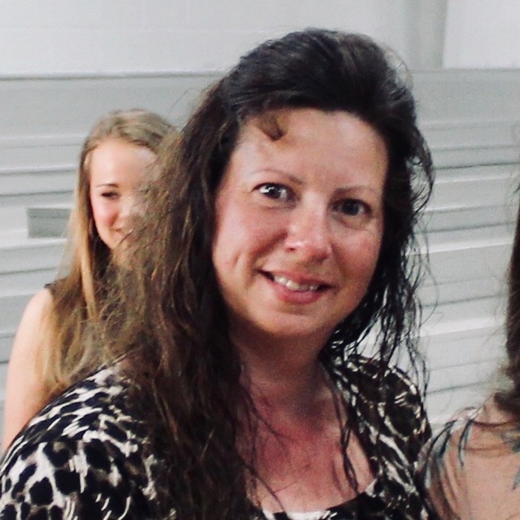 Meet your Posher, Amy - Picture 1 of 1